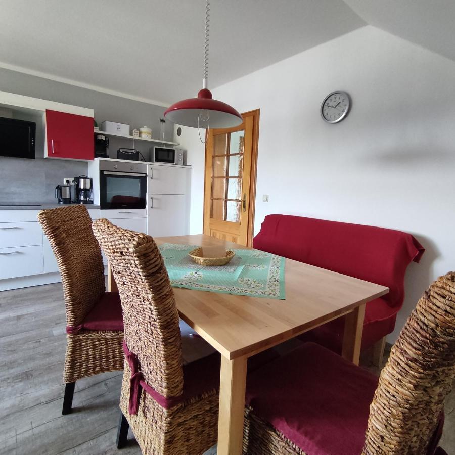 Ferienwohnung Adelhardt Eckersdorf Exteriör bild